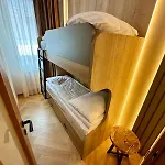 Kristal Lux アパート ヤホリナ