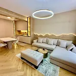Kristal Lux * ياهورينا