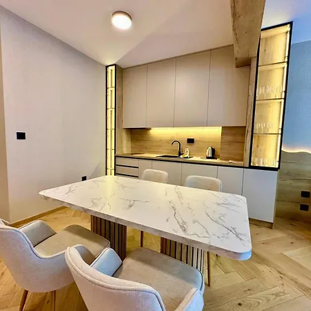 アパート Kristal Lux *