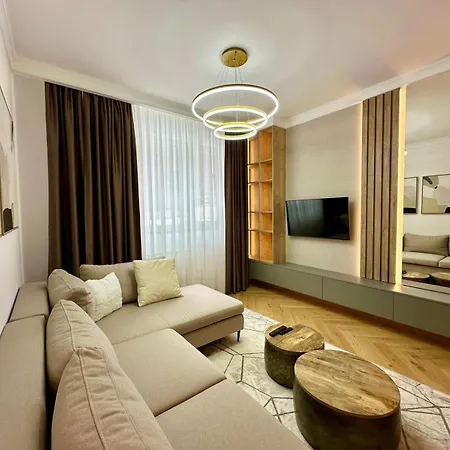 アパート Kristal Lux