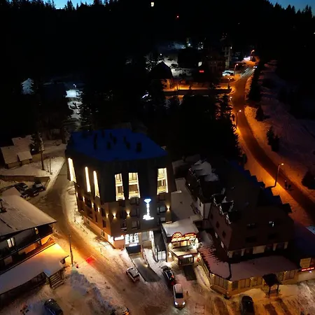 アパート Kristal Lux ヤホリナ