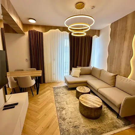 Kristal Lux Apartment *