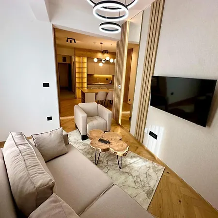 Kristal Lux Apartamento