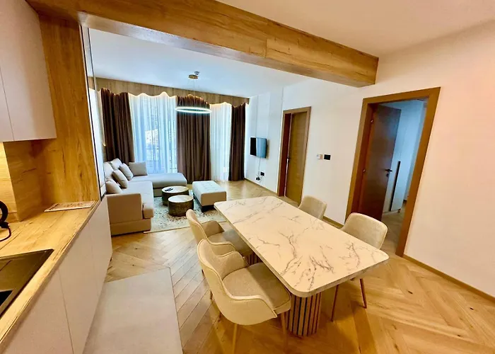 Kristal Lux Apartment *